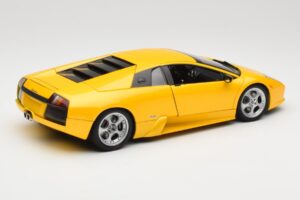 Lamborghini Murcielago LP640 Giallo Orion AUTOart 1:18 74511 Metal - imagen 3 de 8