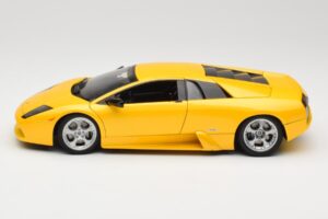 Lamborghini Murcielago LP640 Giallo Orion AUTOart 1:18 74511 Metal - imagen 4 de 8