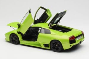 Lamborghini Murcielago LP640 Ithaca Verde Metallic AUTOart 1:18 74624 Metal - imagen 5 de 8