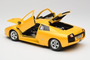 Lamborghini Murcielago LP640 Amarillo Bburago 1:18 23124646-M1 Metal - imagen 5 de 8