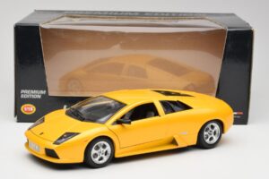 Lamborghini Murcielago LP640 Amarillo Bburago 1:18 23124646-M1 Metal - imagen 8 de 8