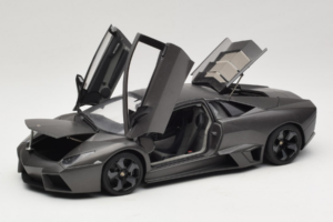 Lamborghini Reventon Matte Grey AUTOart 1:18 74591 Metal - imagen 2 de 8