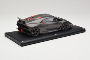 Lamborghini Sesto Elemento Matte Black MR Collection 1:18 LAMB054 Resina - imagen 3 de 6