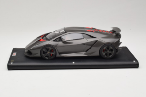 Lamborghini Sesto Elemento Matte Black MR Collection 1:18 LAMB054 Resina