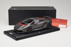 Lamborghini Sesto Elemento Matte Black MR Collection 1:18 LAMB054 Resina - imagen 6 de 6