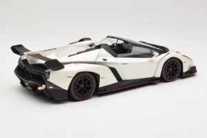 Lamborghini Veneno Roadster Blanco Con Línea Roja Kyosho 1:18 C09502W Metal - imagen 2 de 6