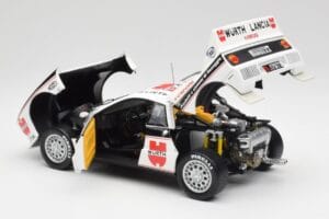 Lancia 037 #1 G. Cunico / E. Bartolich Targa Florio Winner 1983 Kyosho 1:18 08302H Metal - imagen 5 de 8