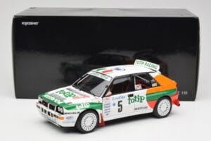 Lancia Delta HF Integrale Evo II Totip #5 A. Aghini / S. Farnocchia Rally Monte Carlo 1993 Kyosho 1:18 08348F Metal - imagen 8 de 8