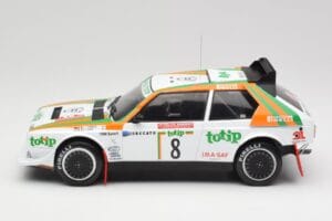 Lancia Delta S4 #8 D. Cerrato / G. Cerri Rally San Remo 1986 IXO 1:18 18RMC133 Metal - imagen 3 de 6