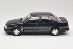 Lancia Thema Turbo 16V LX Serie II Negro Mitica 1:18 202010-D Metal - imagen 4 de 8