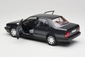 Lancia Thema Turbo 16V LX Serie II Negro Mitica 1:18 202010-D Metal - imagen 5 de 8
