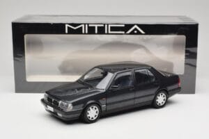 Lancia Thema Turbo 16V LX Serie II Negro Mitica 1:18 202010-D Metal - imagen 8 de 8