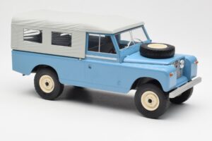 Land Rover Series II 109 Pick Up Closed Azul MCG 1:18 MCG18094 Metal - imagen 4 de 6