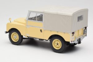 Land Rover 88 Series 1 Hard Top Beige Claro MCG 1:18 MCG18368 Metal - imagen 4 de 6