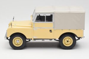 Land Rover 88 Series 1 Hard Top Beige Claro MCG 1:18 MCG18368 Metal - imagen 5 de 6