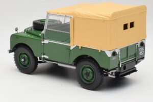 Land Rover 88 Series I Bronze Green Minichamps 1:18 150168906 Metal - imagen 7 de 8