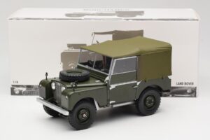Land Rover 88 Series I Matt Green Minichamps 1:18 150168909 Metal - imagen 8 de 8