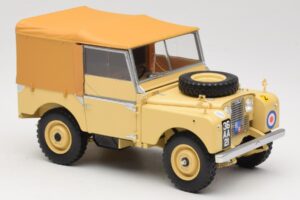 Land Rover 88 Series I RAF Beige Minichamps 1:18 150168911 Metal - imagen 6 de 8