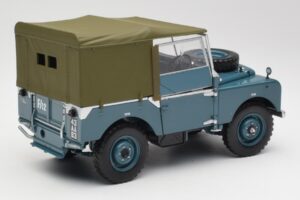 Land Rover 88 Series I Azul Claro Minichamps 1:18 150168907 Metal - imagen 3 de 8