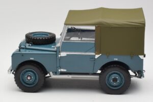 Land Rover 88 Series I Azul Claro Minichamps 1:18 150168907 Metal - imagen 4 de 8