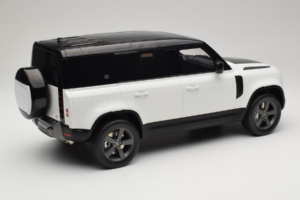 Land Rover Defender 110 L663 GT Spirit 1:12 GT554 Resina - imagen 2 de 6