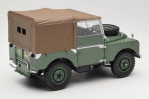 Land Rover Series 1 88 Verde Minichamps 1:18 150168912 Metal - imagen 3 de 8