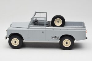 Land Rover Series II 109 Pickup Gris MCG 1:18 MCG18092 Metal - imagen 3 de 6