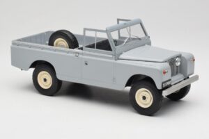 Land Rover Series II 109 Pickup Gris MCG 1:18 MCG18092 Metal - imagen 4 de 6