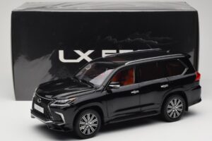 Lexus LX570 J200 Negro LCD 1:18 LCD18010-BL Metal - imagen 8 de 8