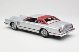 Lincoln Continental Mark V Coupe Plata BoS Models 1:18 BOS084 Resina - imagen 5 de 6