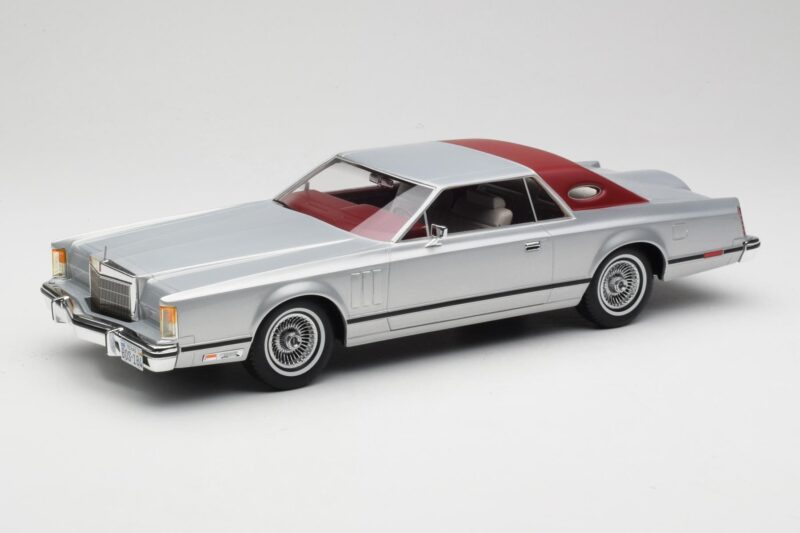 Lincoln Continental Mark V Coupe Plata BoS Models 1:18 BOS084 Resina