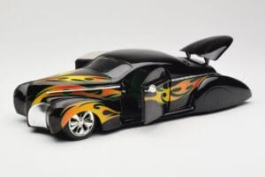 Lincoln Zephyr Scrape Custom Negro con Llamas Hot Wheels 1:18 57319 Metal - imagen 2 de 8