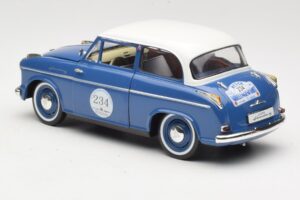 Lloyd Alexander TS #234 Azul Revell 1:18 08463 Metal - imagen 7 de 8
