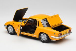 Lotus Elan S/E Racing Amarillo AUTOart 1:18 75352 Metal - imagen 5 de 8