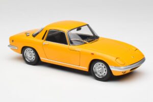 Lotus Elan S/E Racing Amarillo AUTOart 1:18 75352 Metal - imagen 6 de 8