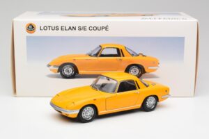 Lotus Elan S/E Racing Amarillo AUTOart 1:18 75352 Metal - imagen 8 de 8