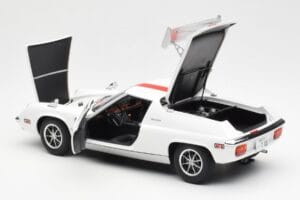 Lotus Europa Special The Circuit Wolf Yuya Fubuki Manga Película AUTOart 1:18 75396 Compuesto - imagen 5 de 8