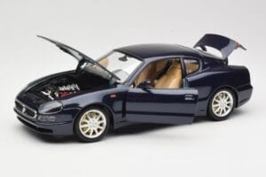 Maserati 3200 GT Negro Bburago 1:18 3371 Metal - imagen 2 de 8