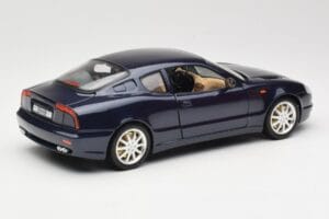 Maserati 3200 GT Negro Bburago 1:18 3371 Metal - imagen 3 de 8