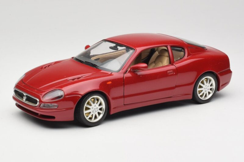 Maserati 3200 GT Rojo Oscuro Bburago 1:18 3341-M2 Metal
