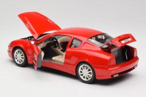 Maserati 3200 GT Rojo Colección Especial Bburago 1:18 30071 Metal - imagen 5 de 8
