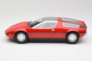 Maserati Bora Rojo & Plata Minichamps 1:18 107123721 Resina - imagen 3 de 6