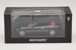 Maserati GranCabrio Negro Metalizado Minichamps 1:43 400123930 Metal - imagen 5 de 5