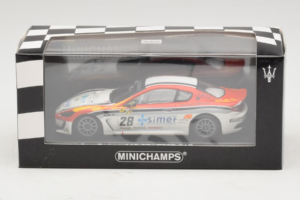 Maserati GranTurismo MC GT4 #28 Smurra / Piancastelli Maserati MC 2010 Minichamps 1:43 400101228 Metal - imagen 5 de 5