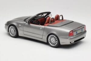 Maserati 4200 GT Spyder Gris Bburago 1:18 18-12019 Metal - imagen 7 de 8