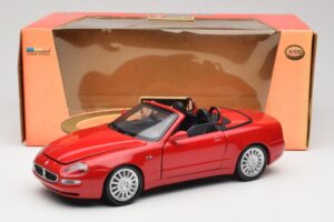 Maserati GT Spyder Rojo Bburago 1:18 34097 Metal - imagen 8 de 8