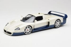 Maserati MC12 Blanco Azul Hot Wheels 1:18 G7158 Metal