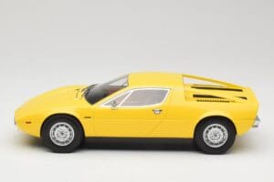 Maserati Merak Amarillo Minichamps 1:18 107123760 Resina - imagen 3 de 6