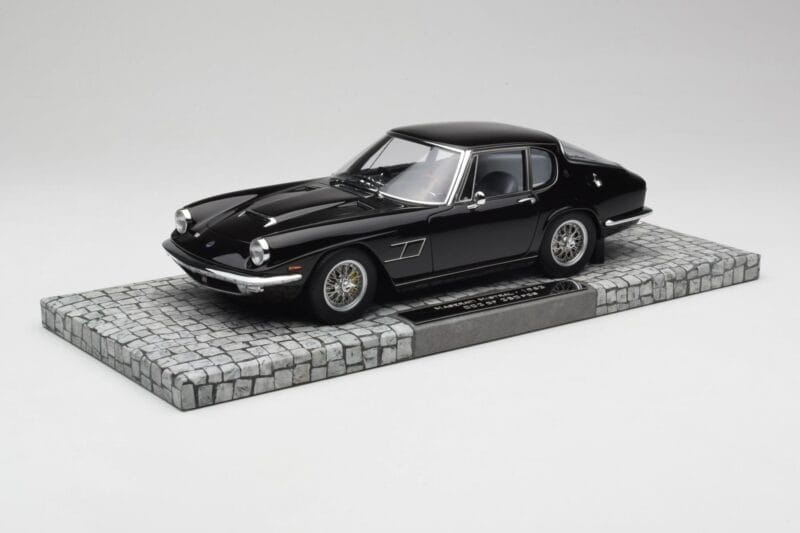 Maserati Mistral Negro Minichamps 1:18 107123421 Resina