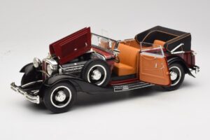 Maybach DS8 Zeppelin Rojo Anson 1:18 30413 Metal - imagen 2 de 8